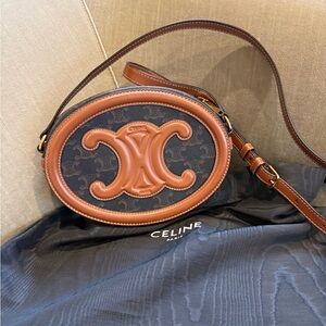 Celine Triomphe Oval Tan Brown Canvas Calfskin Crossbody Cuir Bag